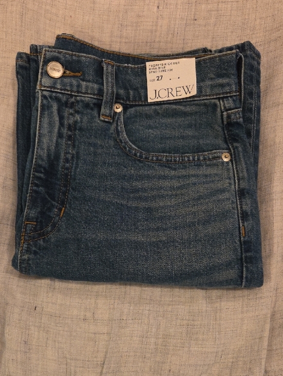 J. Crew | Charley Kickout Cropped Jean in Kate Wash, Size 27 - Picture 10 of 11